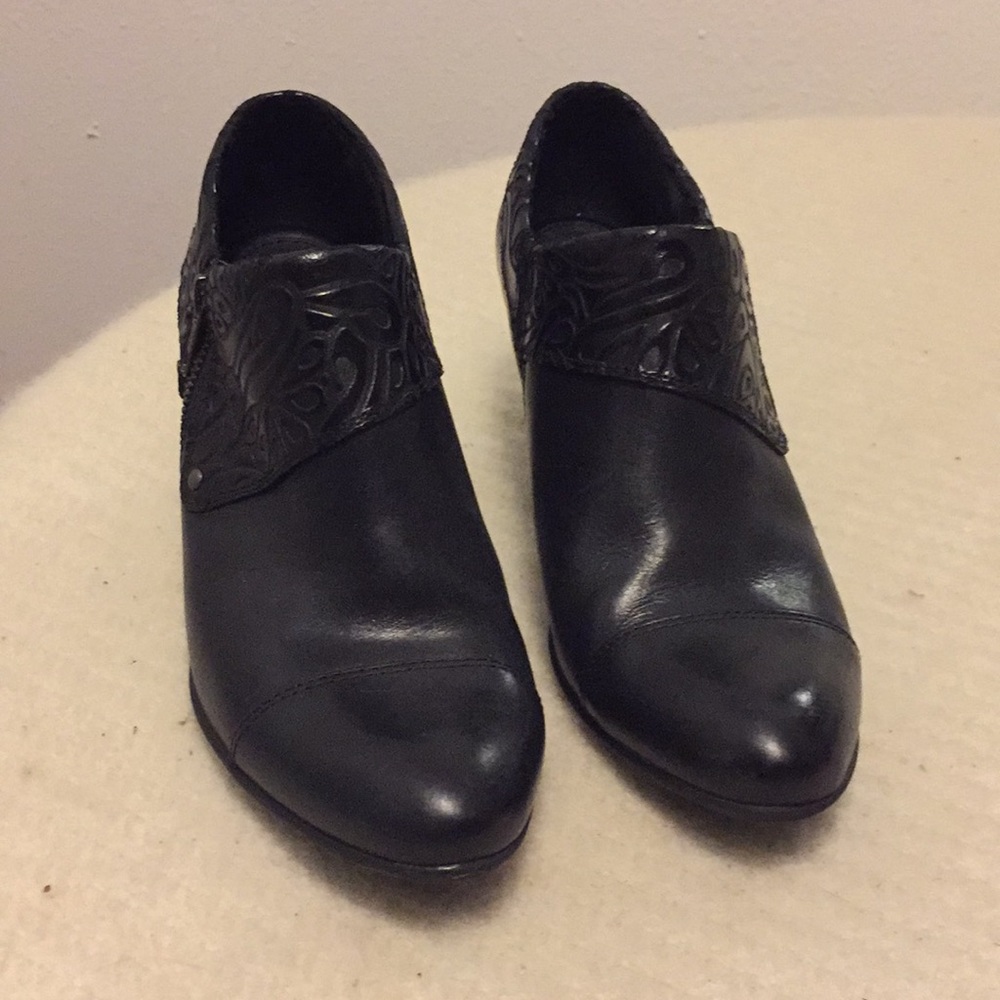 BOC shoes